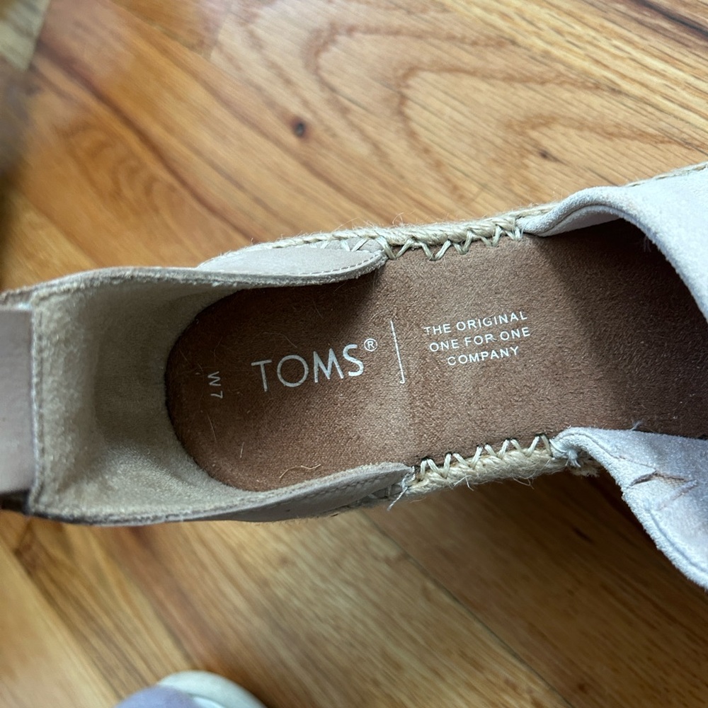 Toms Marisol Espadrille Wedge 🏖️ - Picture 6 of 6